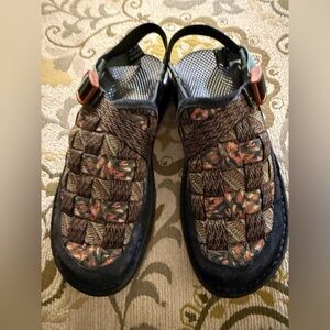 Chaco Kids Black and Brown Woven Sandals